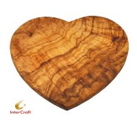Olive wood heart cutting boards 21 cm